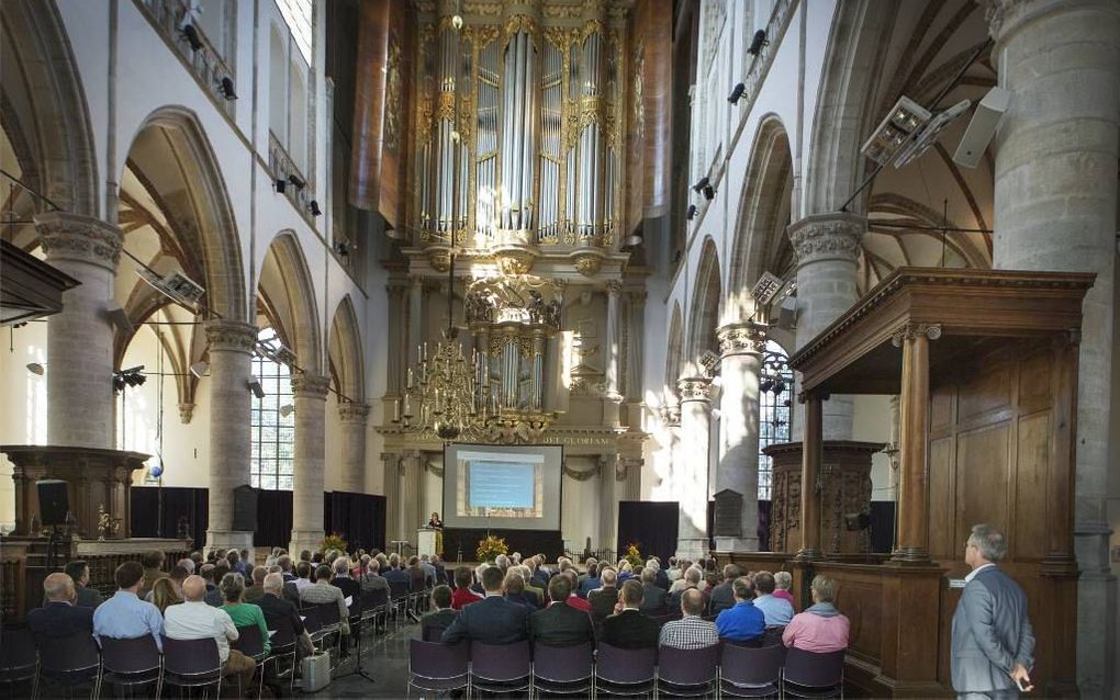 In de Grote St. Laurenskerk van Alkmaar werd vrijdag een symposium gehouden over klinkend erfgoed.  beeld RD, Henk Visscher