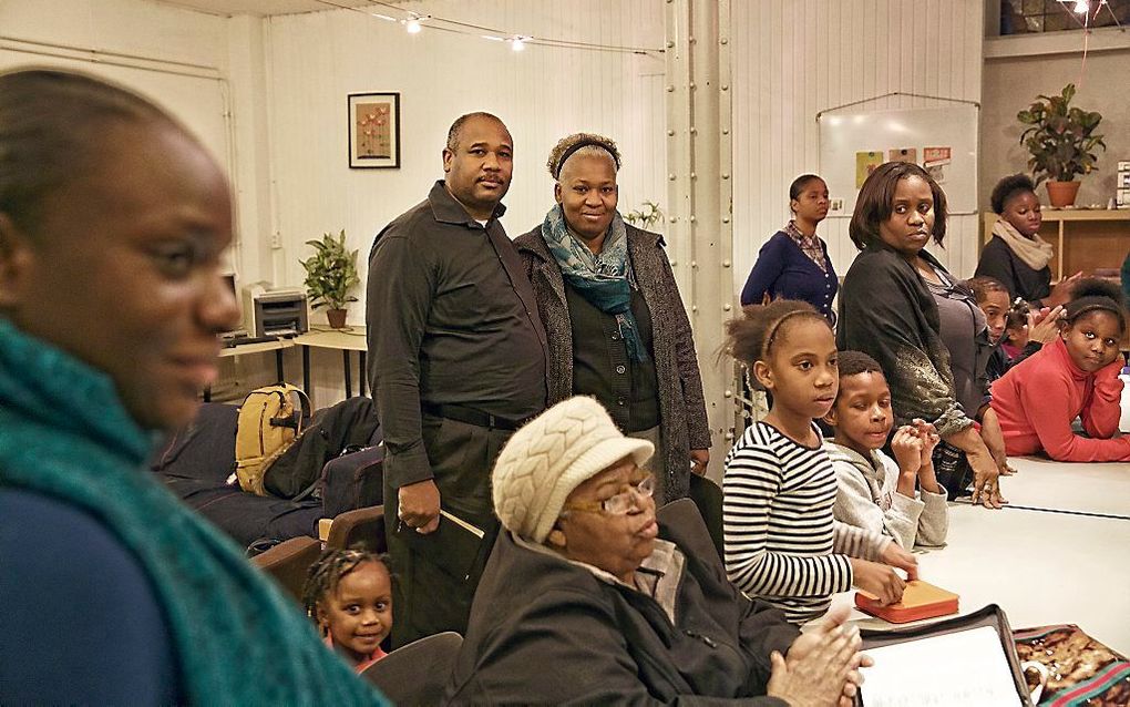 Migrantenkerk Alpha en Omega in Rotterdam. beeld Sjaak Verboom