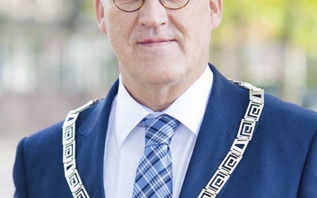 Burgemeester A. Hoogendoorn van Oldebroek. beeld gemeente Oldebroek