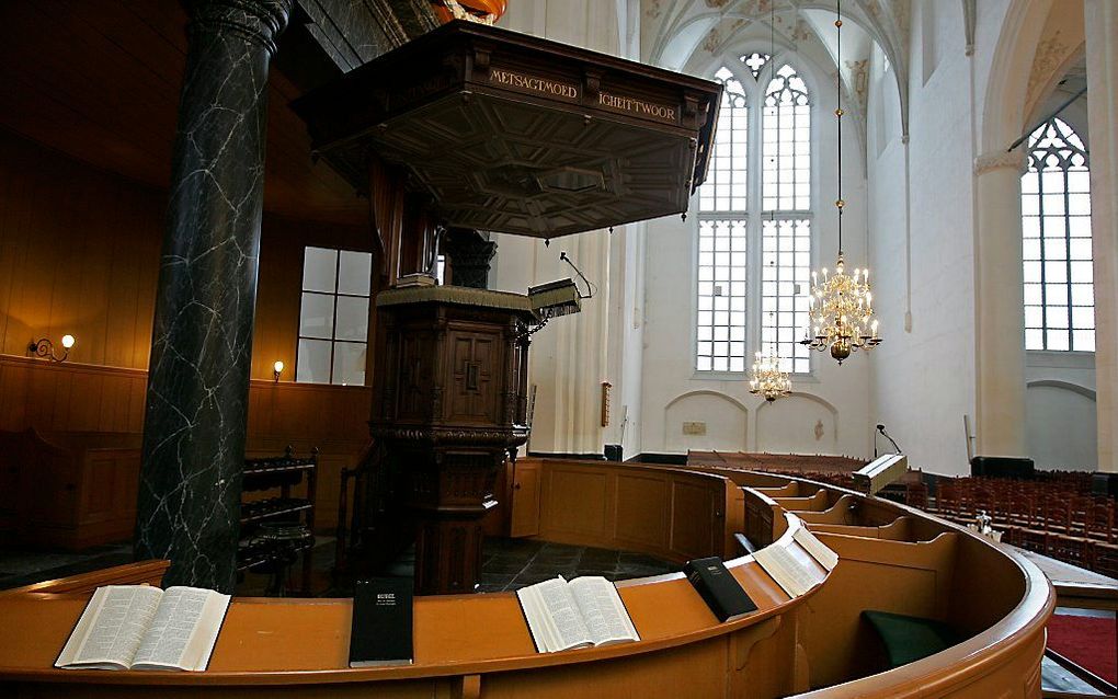 De kansel in de kerk van Harderwijk. beeld RD