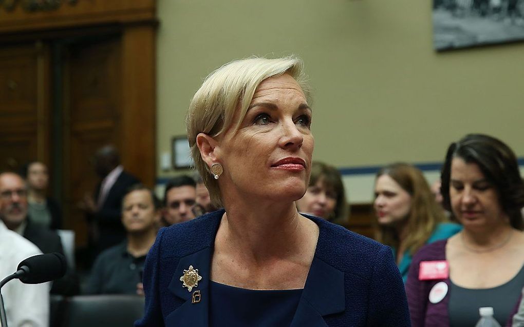 WASHINGTON. Cecile Richards, voorzitter van Planned Parenthood, getuigt voor een senaatscommissie in Washington. beeld AFP