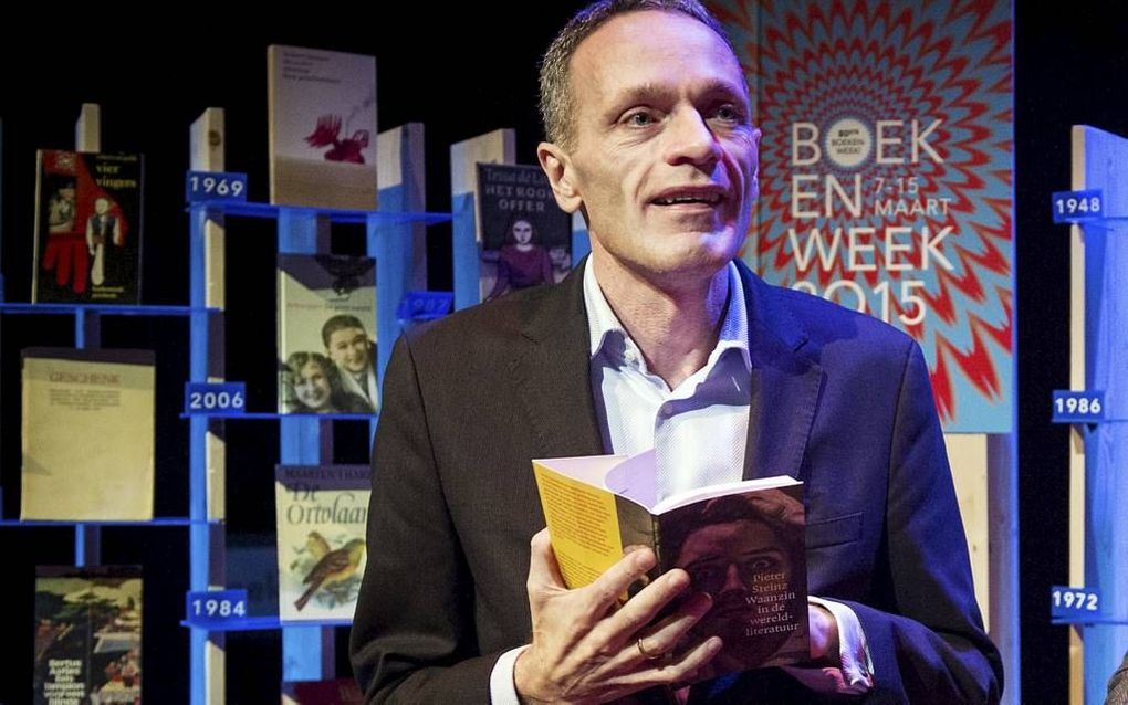 Pieter Steinz bij de presentatie van het Boekenweekessay, afgelopen voorjaar in Amsterdam. Foto ANP