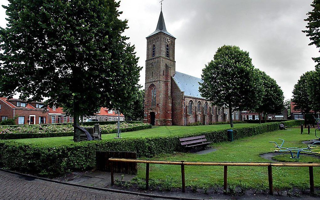 Kerk Serooskerke (Schouwen-Duiveland). beeld Sjaak Verboom