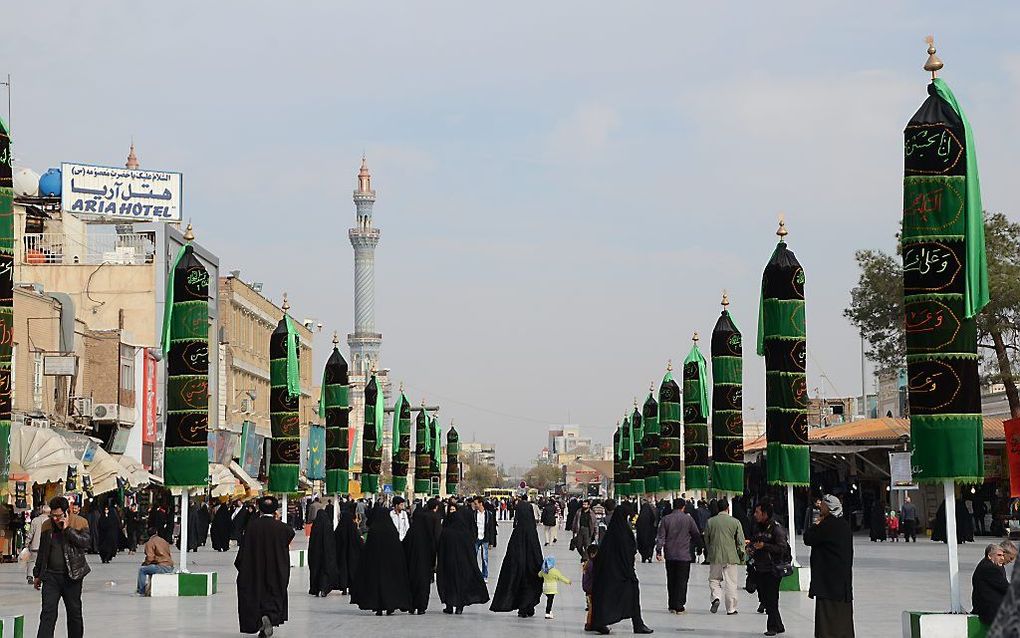 Straatbeeld in Qom, Iran. beeld Lyanne de Haan