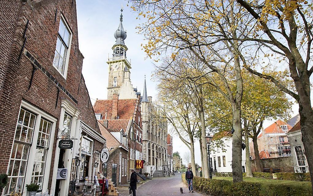 De gemeenteraad in het Zeeuwse Veere sprak maandagavond over de verruiming van de koopzondag. beeld RD, Anton Dommerholt