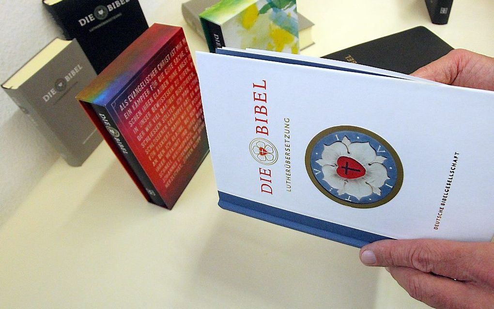 De nieuwe Lutherbijbel. beeld EPD, Annette Zoepf