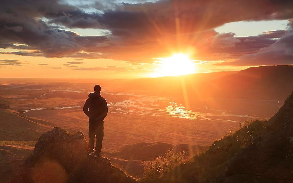 „Psalm 8 gaat niet over de mens, maar over God. O Heere, onze Heere, hoe groot is uw Naam!” beeld iStock