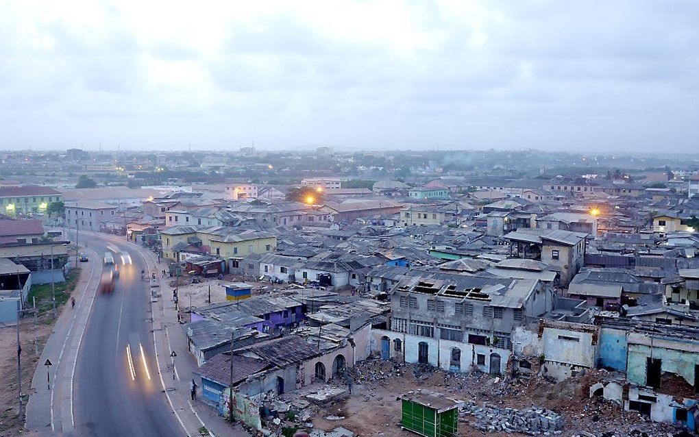 Ook in de hoofdstad van Ghana, Accra, is de stichting actief met werkvakanties. beeld iStock