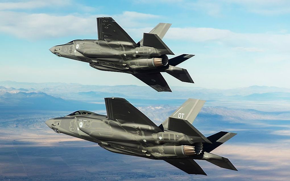 Twee F-35's (JSF's). beeld Frank Crébas