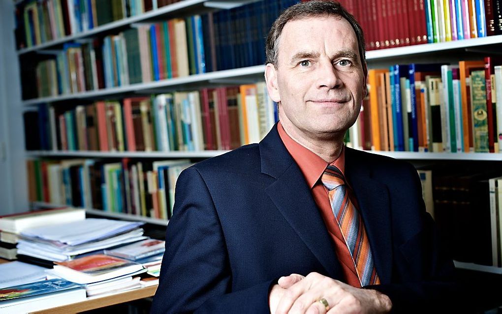 Ds Van Holten Nunspeet Wezepse predikant Van Holten wordt interimpredikant in PKN