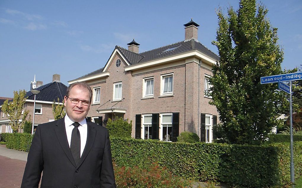 Ds Van Laar Barneveld Ds. J. van Laar doet intrede in gg Barneveld-Zuid