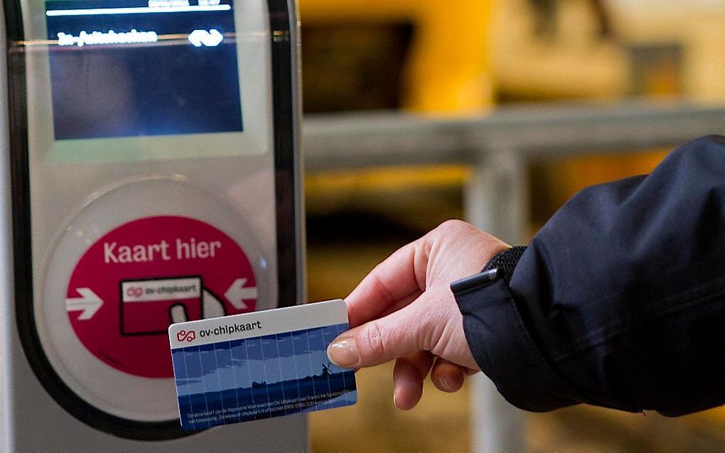 „Tweede Kamer wil af van ovchipkaart”