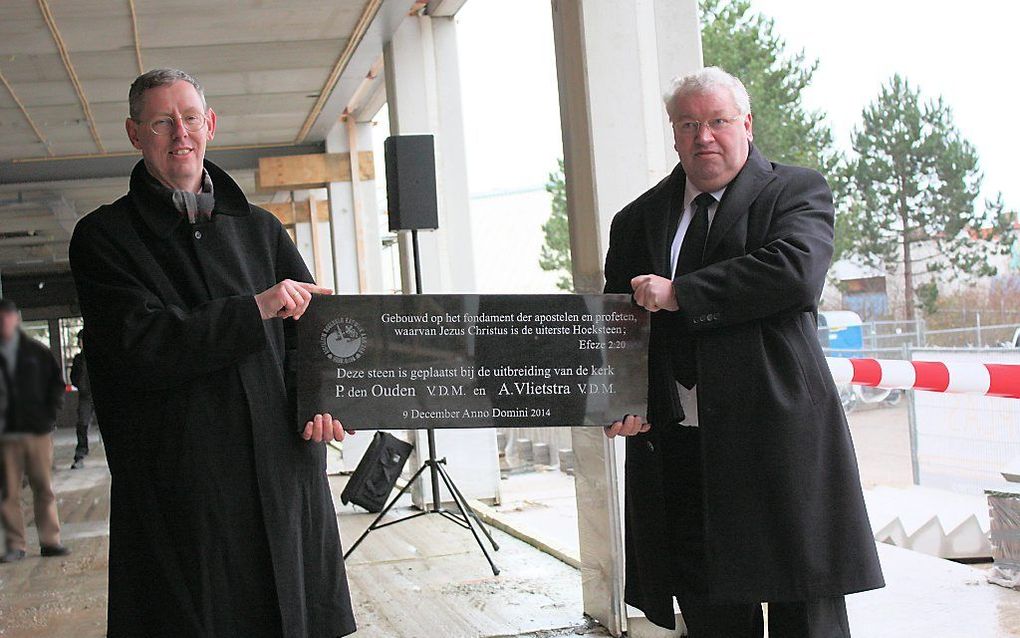 Steenlegging bij Triumfatorkerk hhg Katwijk