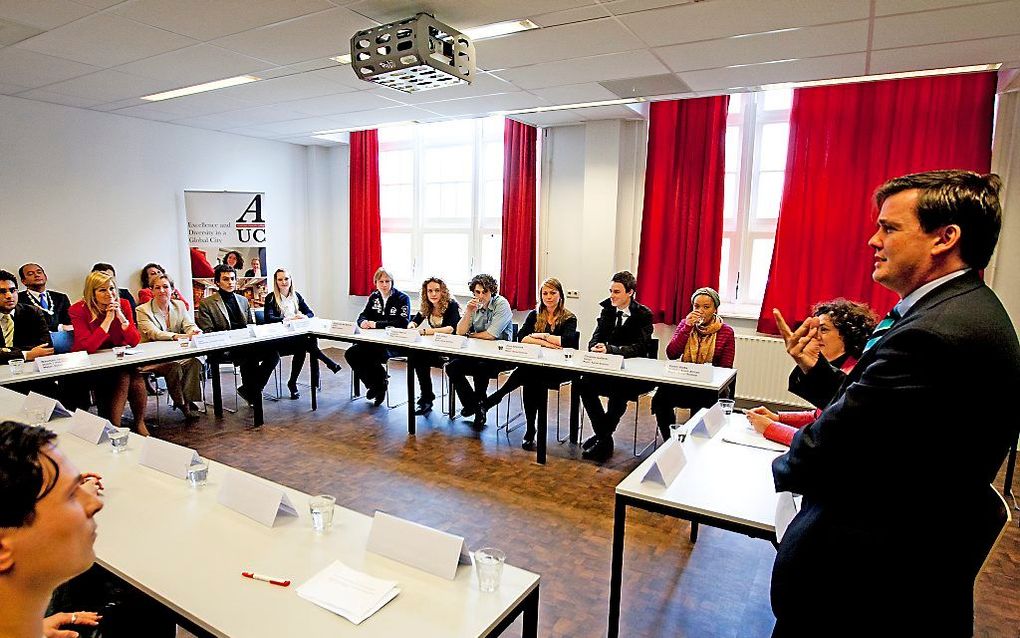 „Historicus James Kennedy van Amsterdam naar Utrecht”