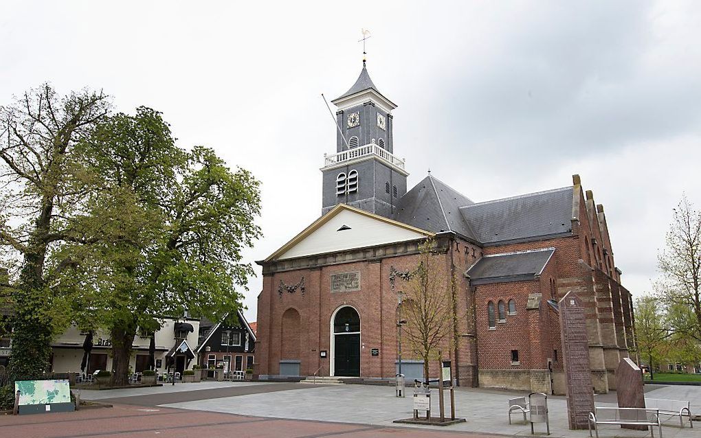 Ds. C. G. Visser neemt afscheid van hervormd Rijssen