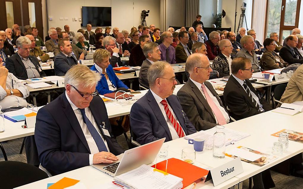 Gereformeerde Bond kritisch op tijdelijk predikantschap