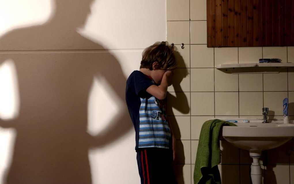 „Praten Over Kindermishandeling Is Dé Oplossing”