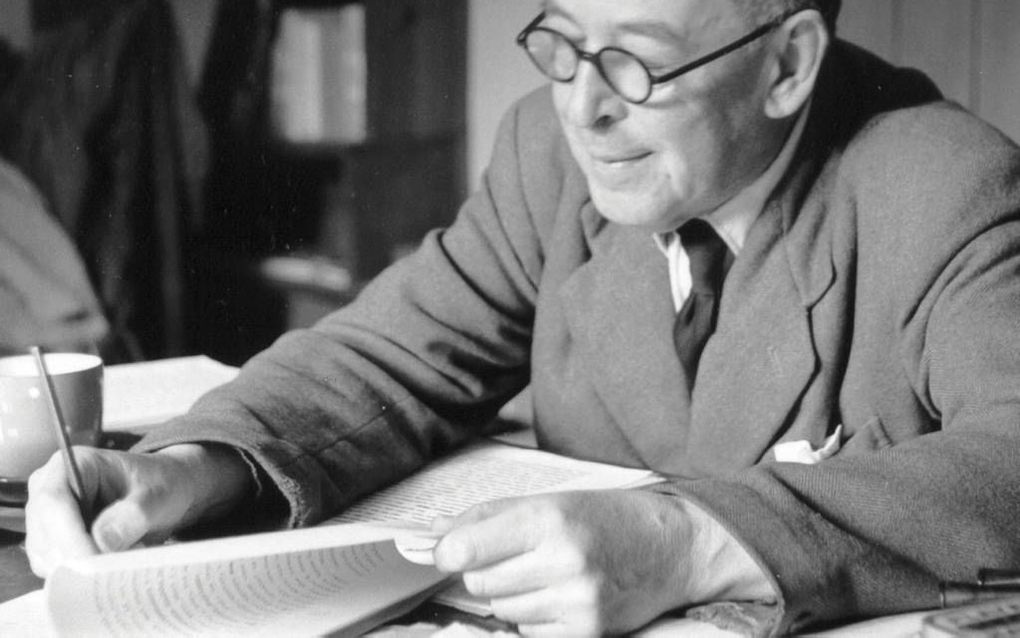 Cs lewis image