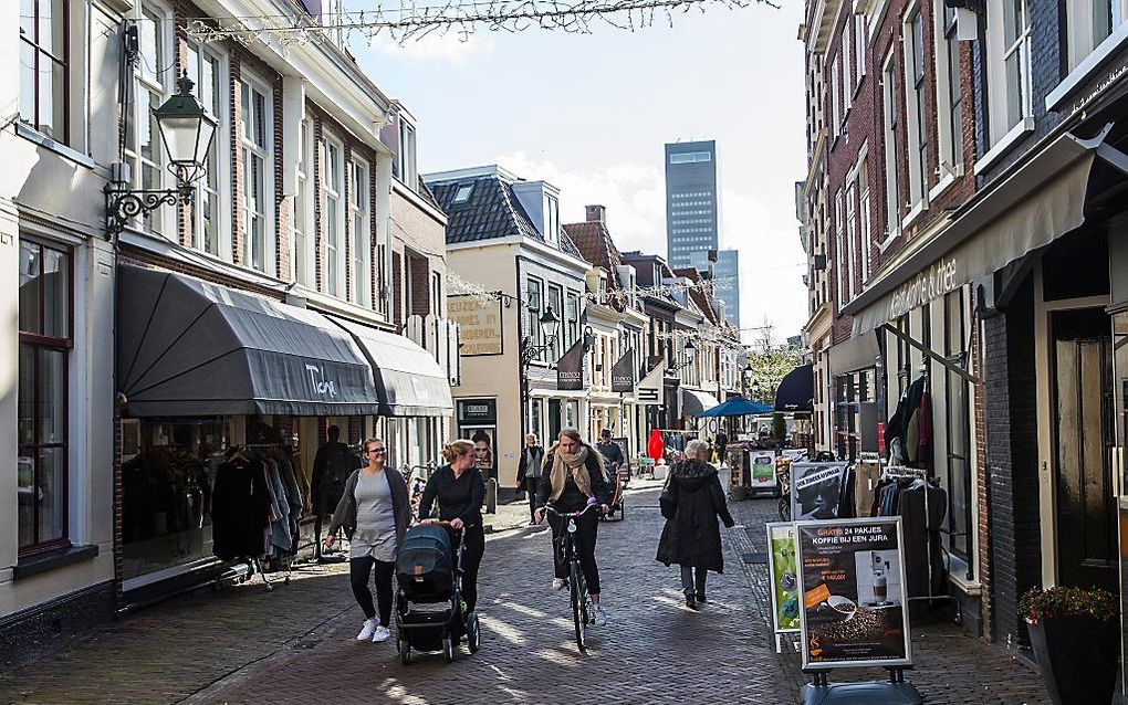 „Nederlandse Winkelstraat Blijft Kwetsbaar”