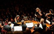 Amsterdam Sinfonietta met de Italiaanse pianiste Beatrice Rana. beeld Ronald Knapp