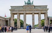 Prins William en zijn echtgenote Catherine zijn na twee dagen in Polen woensdag op stap in Berlijn.  beeld ANP