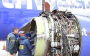 Inspectie van de straalmotor van de Boeing van Southwest Airlines. beeld EPA