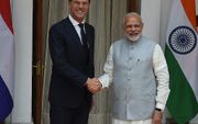 Eerder donderdag schudde Rutte de hand van de Indiase minister-president Narendra Modi. beeld ANP
