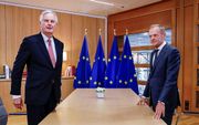 Barnier (L) en Tusk. beeld EPA