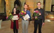 V.l.n.r.: Agnieszka Tarnawska (eerste prijs), Bert van Stam (derde prijs) en Jochem Schuurman (tweede prijs en publieksprijs). beeld Pieter Baak, Den Haag