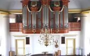 Het orgel in De Karmel in Woudsend. beeld protestantse gemeente Woudsend