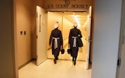 Amishvrouwen in de rechtbank van Cleveland, Ohio. Foto EPA