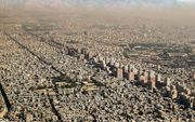 Luchtfoto van de Iraanse hoofdstad Tehran. beeld David Astley