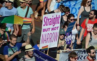 Homoseksuelen mogen niet worden gediscrimineerd. Daarover geen misverstand. Maar wie enigszins afwijkt van de gangbare opvattingen krijgt geen ruimte. beeld AFP