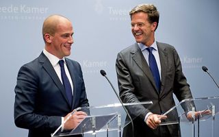 Rutte en Samsom geven een persconferentie.  Foto ANP