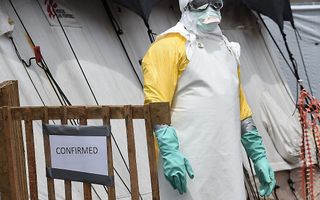 MONROVIA. Diverse instanties waarschuwen dat het ebolavirus zich sneller zal verspreiden dan gedacht. beeld AFP