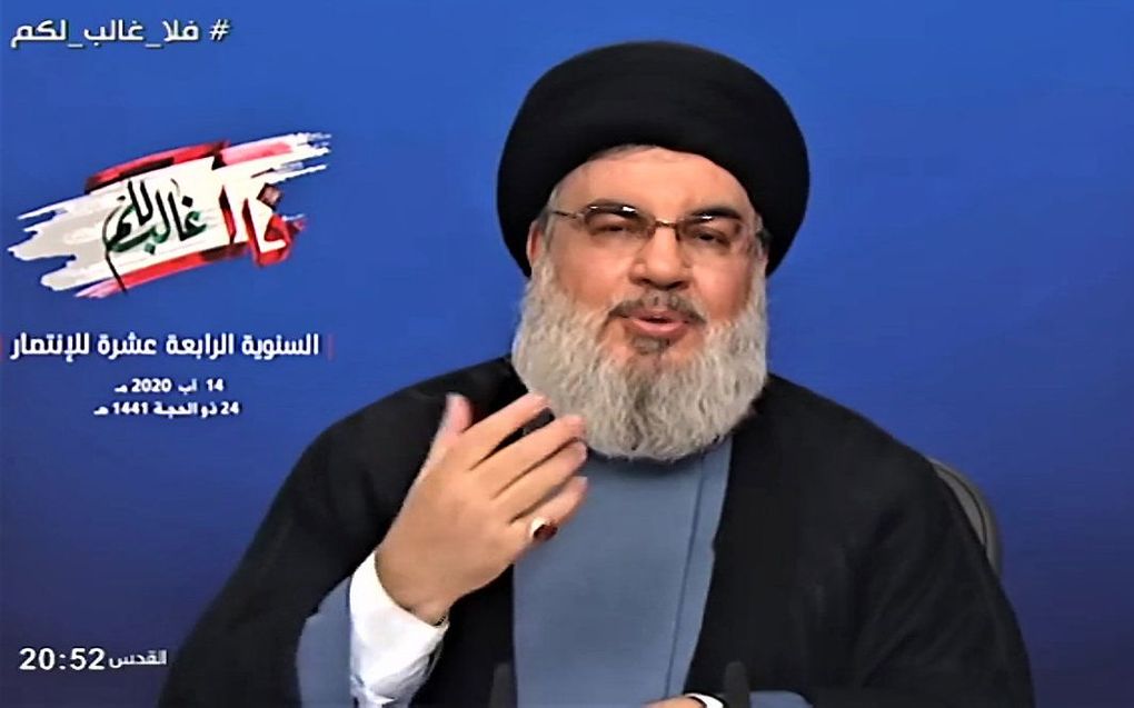 Hezbollah-leider Hassan Nasrallah tijdens een tv-toespraak. beeld EPA