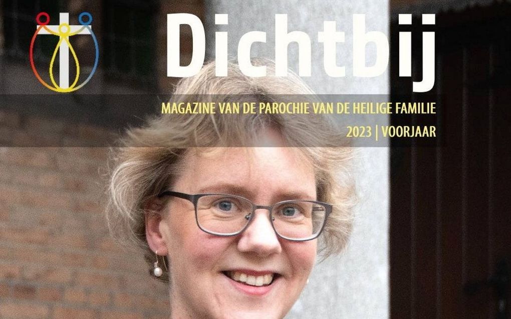 Kerkblad Dichtbij van parochie Heilige Familie, Breda. beeld parochie Heilige Familie