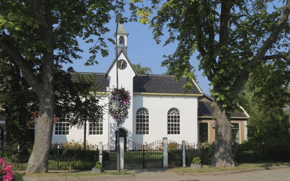 Het kerkgebouw van de protestantse gemeente ”De Ontmoeting” in Kats. In de Zeeuwse plek is altijd alleen een hervormde gemeente geweest. beeld Van Scheyen Fotografie