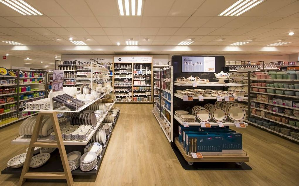 De nieuwe indeling van Blokker moet de winkel een moderne uitstraling geven. beeld Blokker