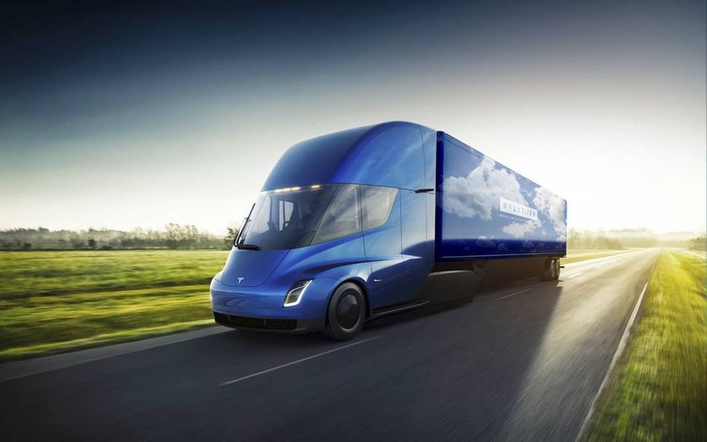 De Tesla Semi, in deze afbeelding in de kleuren van Breytner uit Rotterdam, komt in 2019 naar Nederland. beeld Breytner