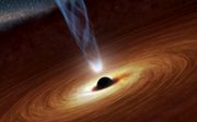 Artist’s impression van een rondtollend zwart gat zo zwaar als miljarden zonnen. Terwijl het zwarte gat materie uit de omgeving opslokt, straalt het krachtige jets van röntgenstraling uit. beeld NASA/JPL Caltech