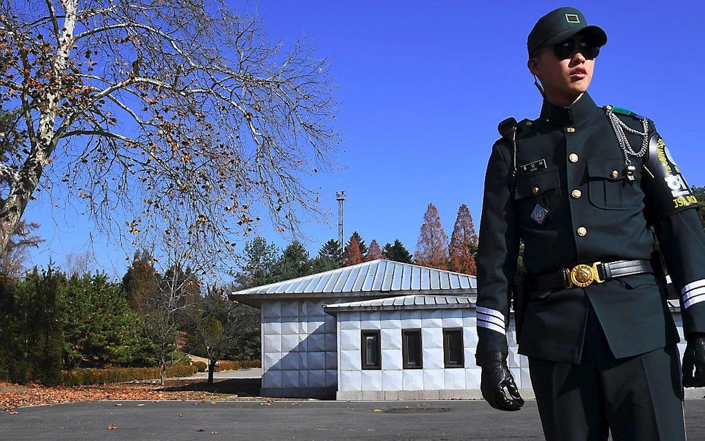 Militair bij de grens tussen Zuid- en Noord-Korea. beeld AFP