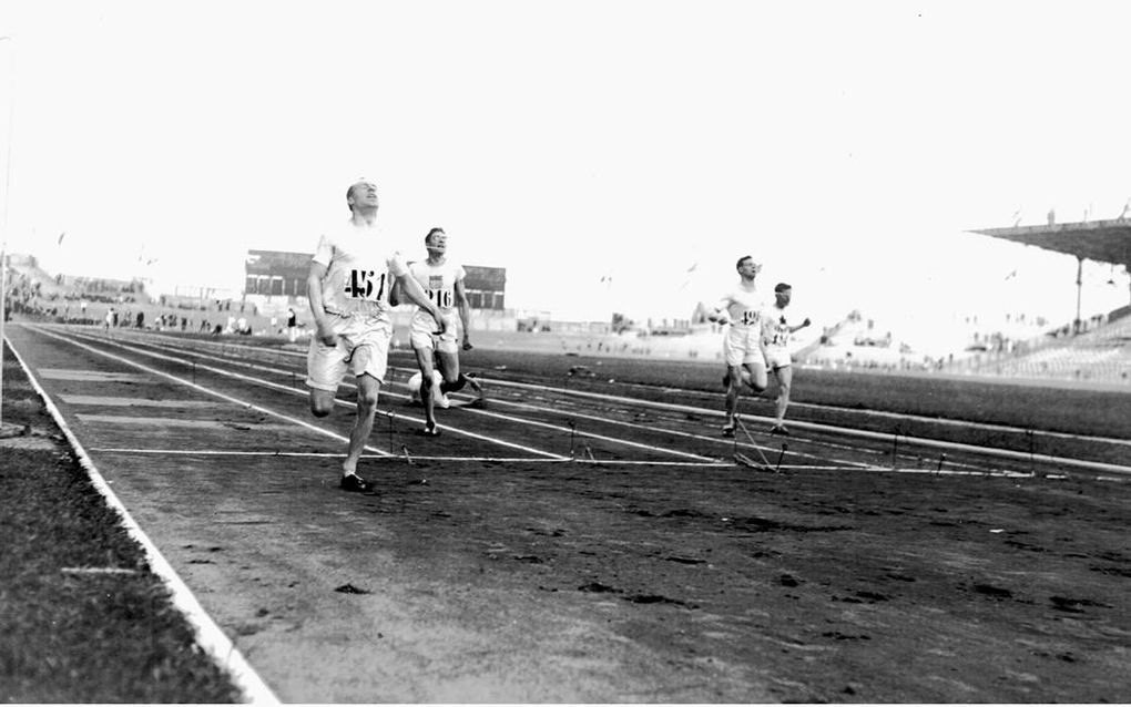 Eric Liddell wint olympisch goud in 1924. beeld Evangelical Press