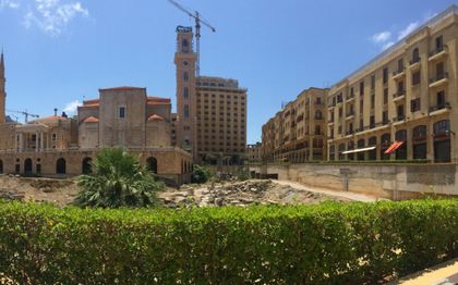 De maronitische kathedraal (m.) in het centrum van de Libanese hoofdstad Beiroet. beeld RD