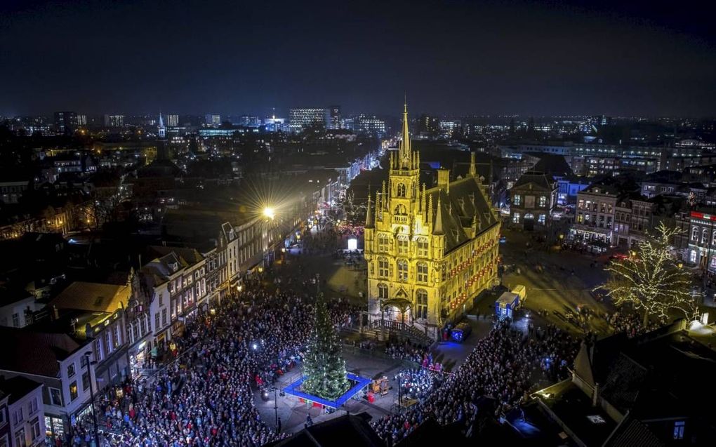 Kaarsjesavond in Gouda. beeld EPA, Lex van Lieshout