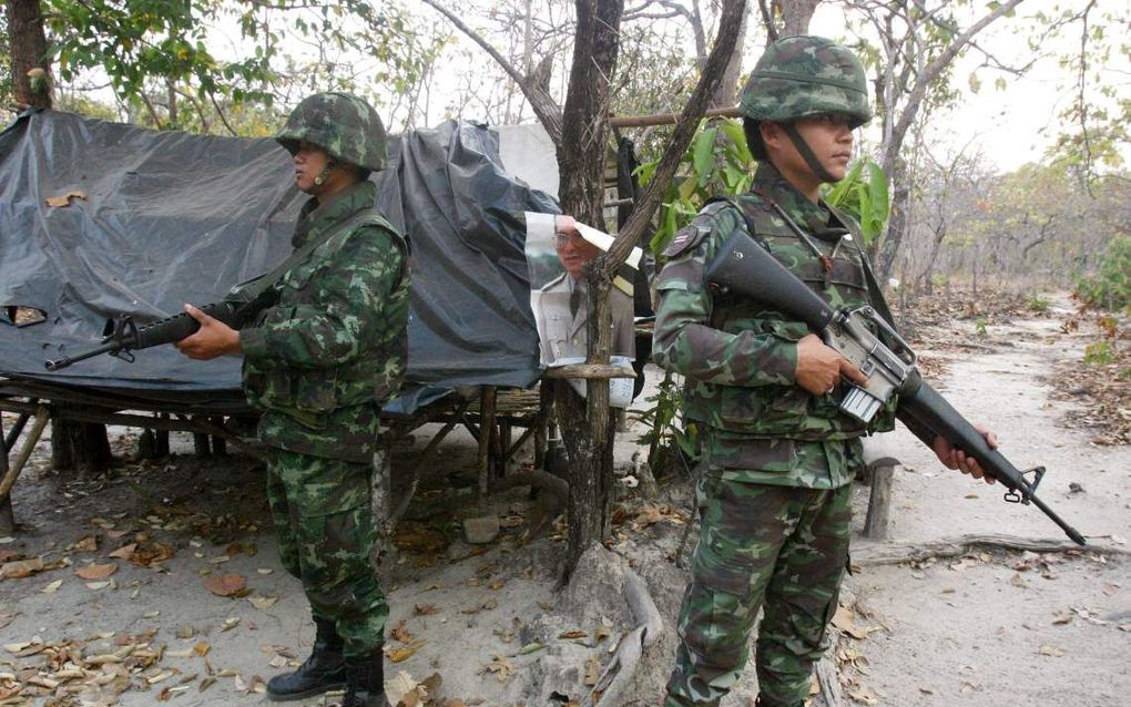 Zware beveiliging bij tempelcomplex Preah Vihear. Foto EPA