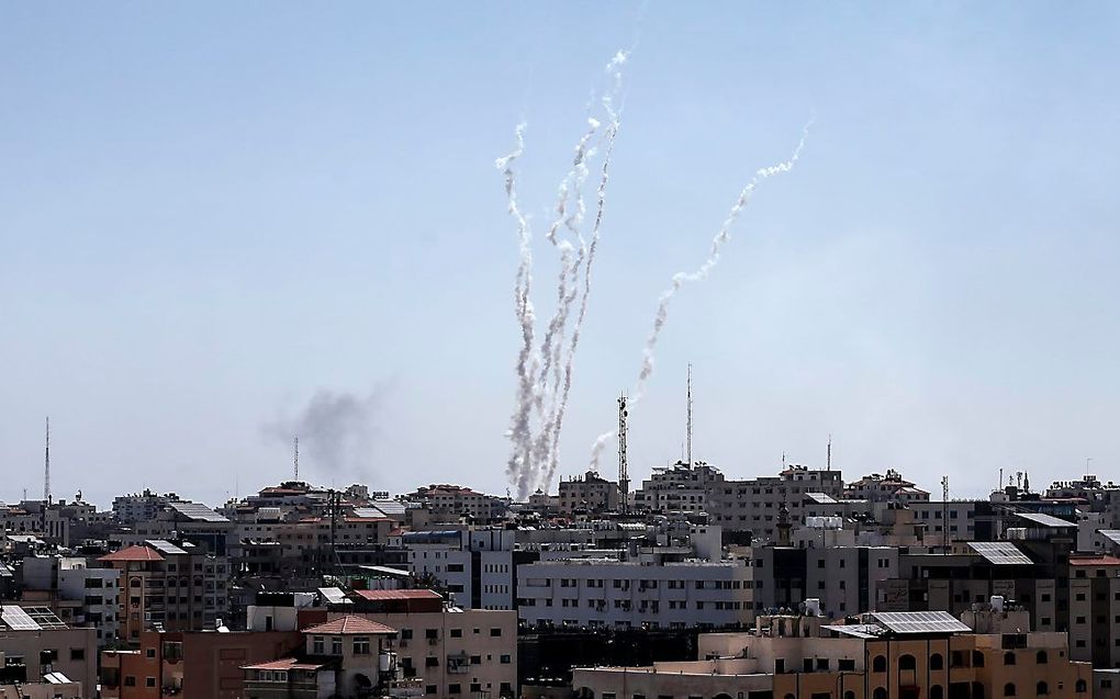 Raketten worden afgevuurd vanuit de Gazastrook. beeld AFP