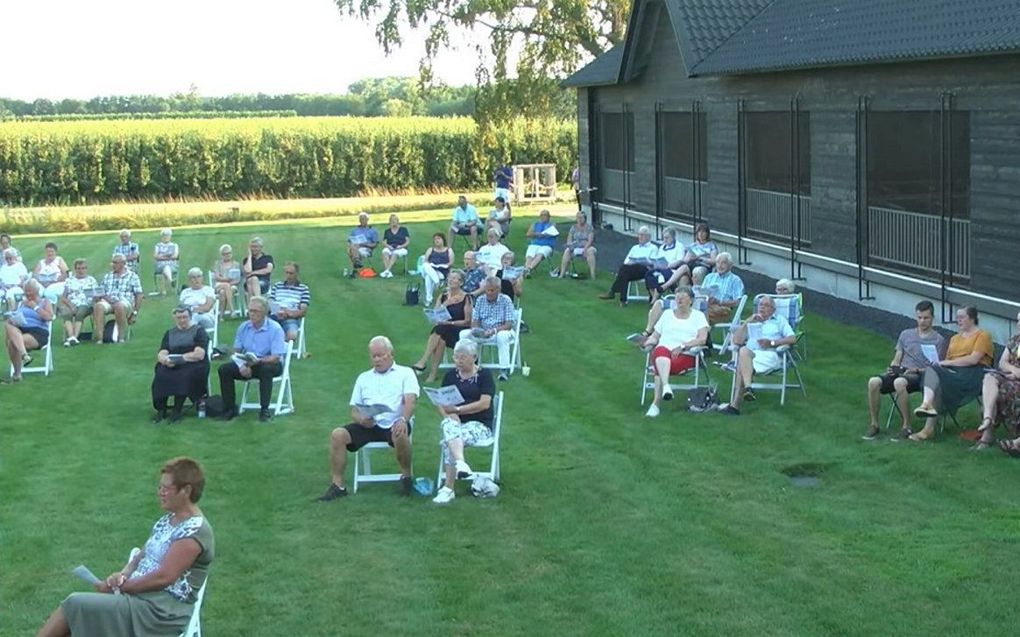 Eerdere samenzangavond met Wilbert Magré en Zwier van der Weerd in coronatijd. beeld via YouTube