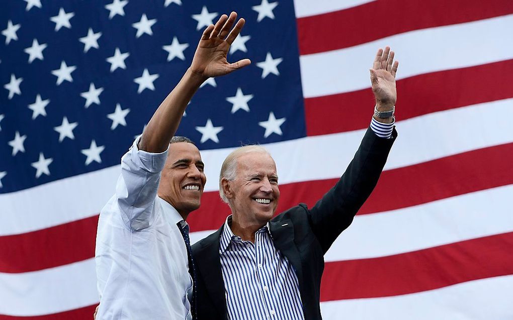 Obama met zijn toenmalige vicepresident Joe Biden in 2012. Obama sprak deze week zijn steun voor de kandidatuur van Biden uit. beeld EPA