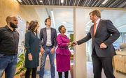 Ombudsmannen ontmoeten koning Willem-Alexander. beeld ANP